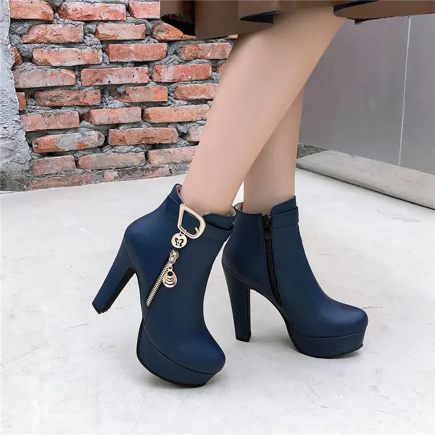 أحذية كاحل نسائية بمقاسات كبير - مراجعة Women'S Red Accessories وسعره